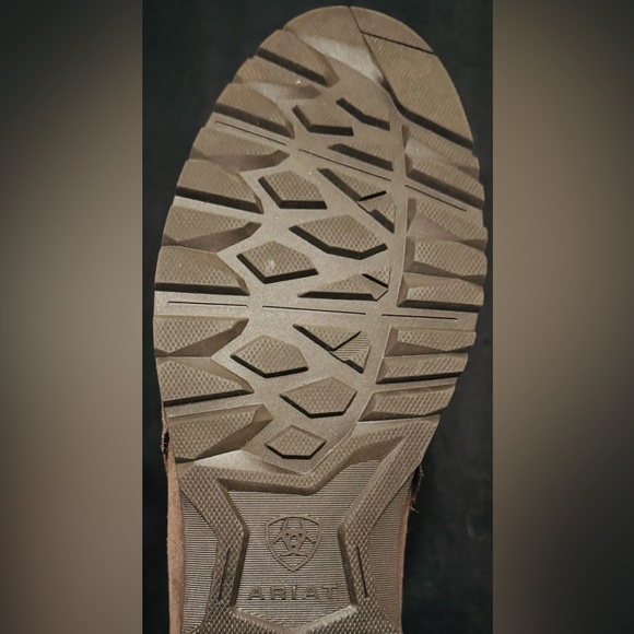 NWOT Ariat Waterproof Charlie Bootie in Chocolate Suede size 9.5 - Picture 7 of 15